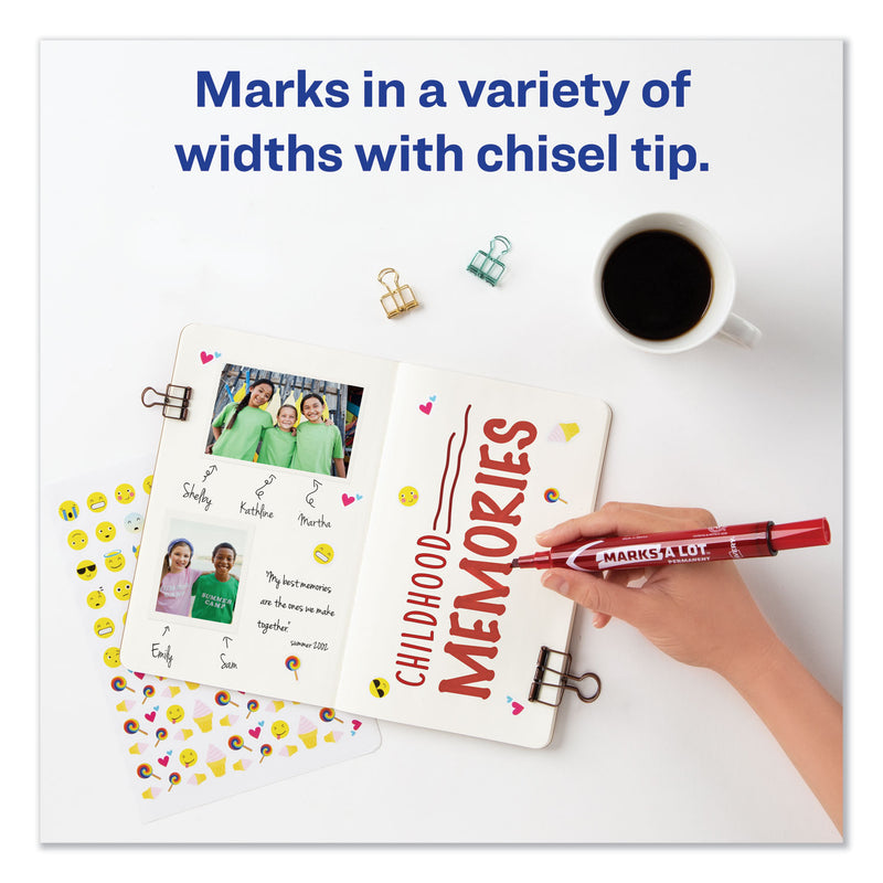 Avery MARKS A LOT Large Desk-Style Permanent Marker, Broad Chisel Tip, Red, Dozen (8887)